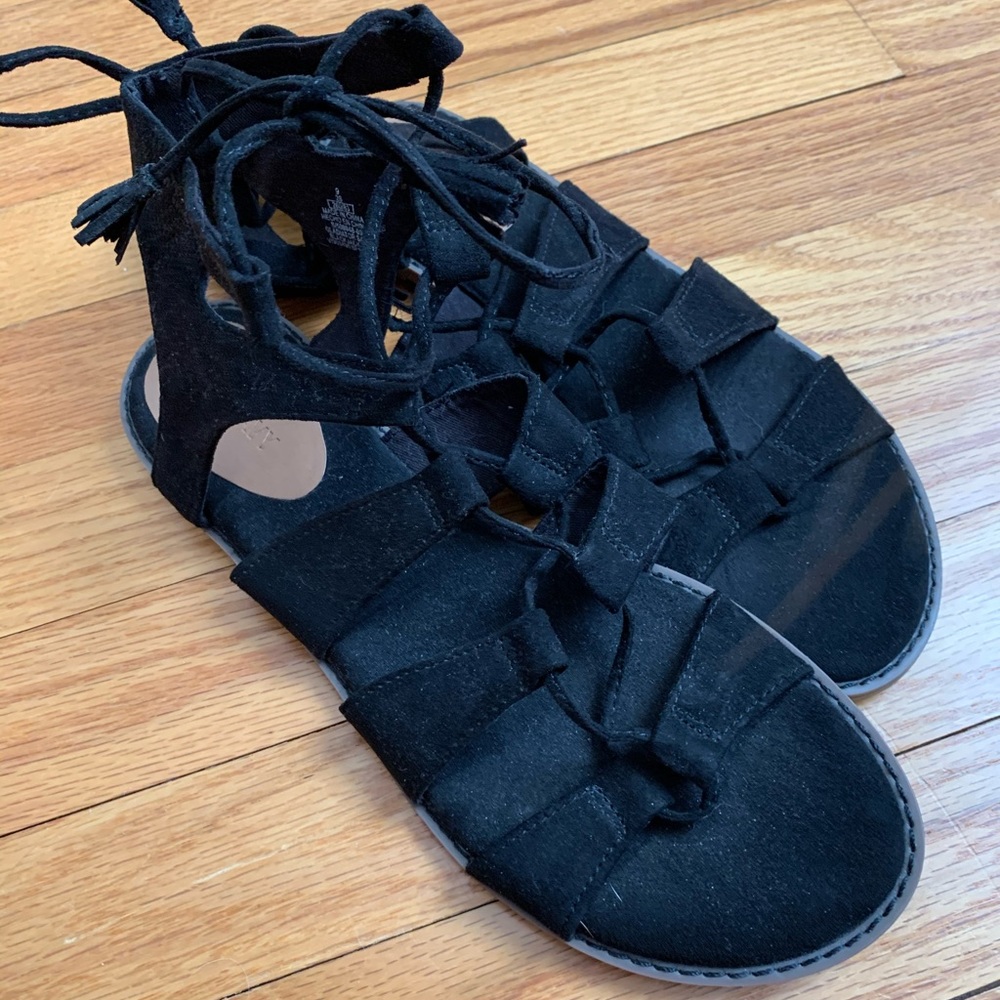 Black high ankle sandals